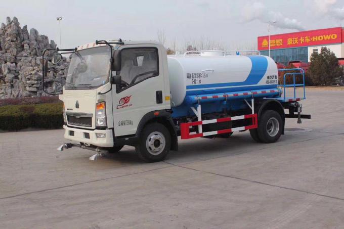 Emissione dell'euro 3 del camion di serbatoio di acqua del modello 8000L della luce di Sinotruk 4x2 0
