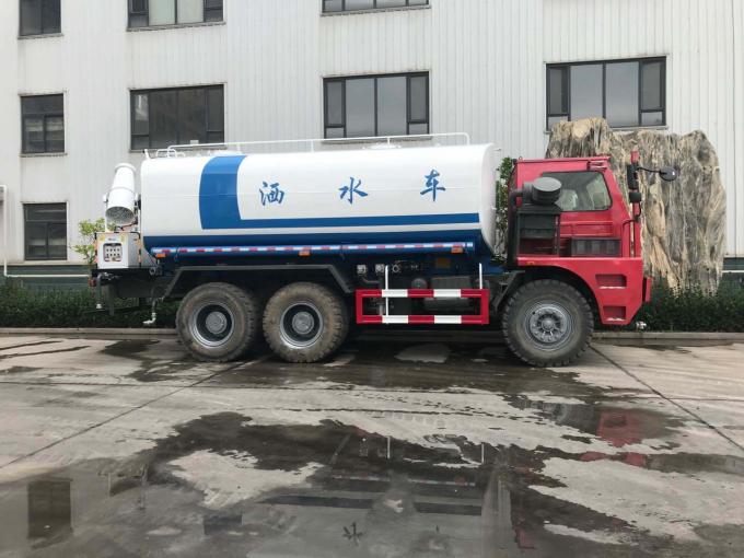 Emissione dell'euro 3 del camion di serbatoio di acqua del modello 8000L della luce di Sinotruk 4x2 2