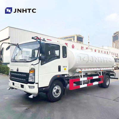 Carro armato dell'autocisterna del camion 4X2 dello spruzzatore della luce 1000l di Sinotruck HOWO