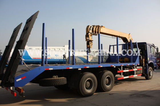 Il camion diesel del carico 6×4 ha montato la gru, il modello SQ12SK3Q della gru dell'ascensore del letto di camion 12TONS