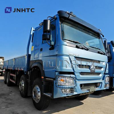 Sinotruk Howo Cargo Truck 8x4 25 tonnellate 380hp Fence cargo truck