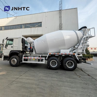 HOWO 6X4 8X4 Miscelatore di cemento Serbatoio pompa costruzione per la costruzione del camion miscelatore