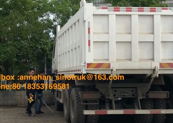 Il Ghana 6x4 10 spinge autocarro a cassone di sollevamento resistente dell'autocarro con cassone ribaltabile il metà di 20M3 LHD