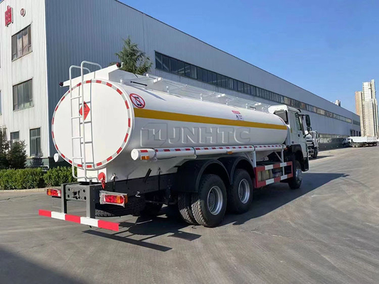 azionamento del camion cisterna 371hp LHD di 6x4 20000L Sinotruk Howo