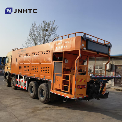 Camion HOWO 8x4 A7 H5 di sigillamento dei residui della fibra di manutenzione delle strade