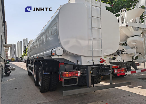 serbatoio di acqua 20m3 che spruzza camion Sinotruk Howo 6x4