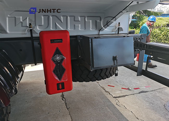 serbatoio di acqua 20m3 che spruzza camion Sinotruk Howo 6x4