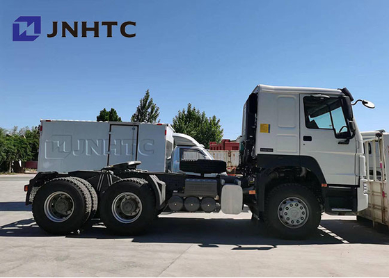 6x4 camion del trattore di Howo delle ruote del motore primo 10 420 cavalli vapore