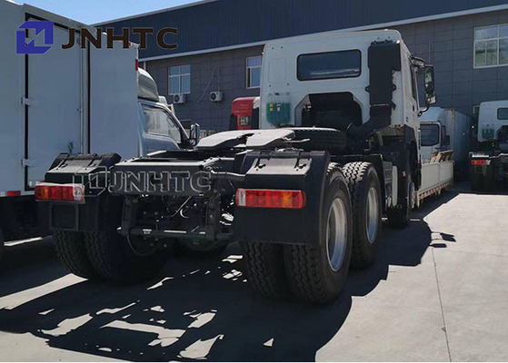 6x4 camion del trattore di Howo delle ruote del motore primo 10 420 cavalli vapore