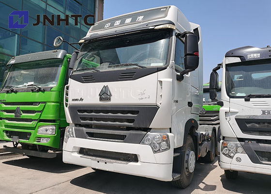 Tipo di azionamento del camion LHD del trattore di Sinotruck Howo 6x4