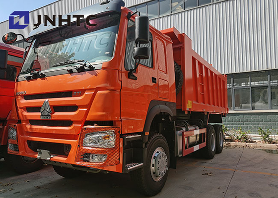 Autocarro con cassone ribaltabile arancio di Off Road 20 CBM Sinotruck HOWO 6x4