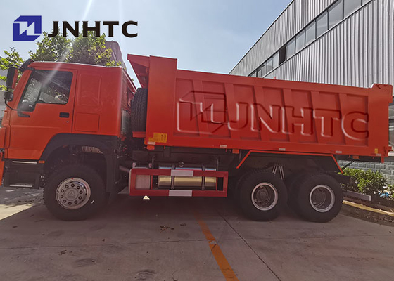 Autocarro con cassone ribaltabile arancio di Off Road 20 CBM Sinotruck HOWO 6x4
