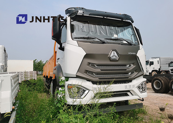 Camion posteriori piani 31tons Lhd di Sinotruk 8x4 Hohan con l'asse di sollevamento