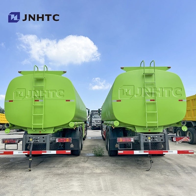 Sinotruck HOWO 371HP Autocisterna per carburante pesante 8X4 20000L