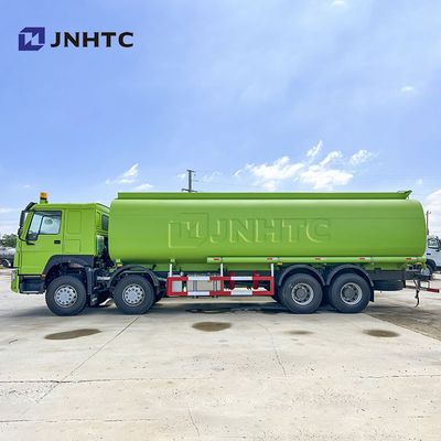 Sinotruck HOWO 371HP Autocisterna per carburante pesante 8X4 20000L