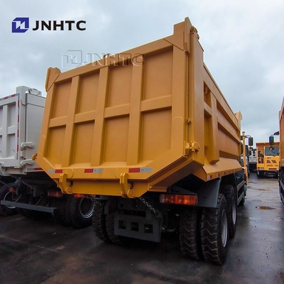 Sinotruck Dump Truck Mining Tipper 10 ruote 50 tonnellate di carbone per la Repubblica Democratica del Congo