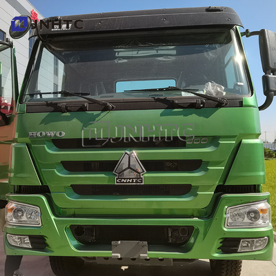 Leggera guida a sinistra Howo Cargo Truck 4x2 6 ruote 300 CV