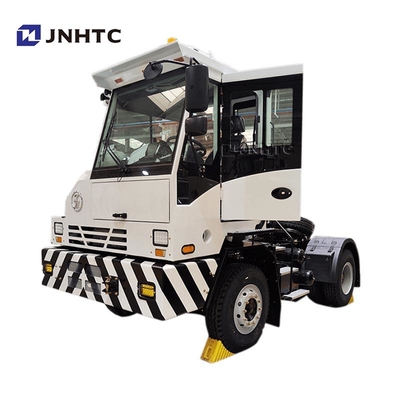 Nuovo Shacman Off-Road Traktor Truck 4x2 6 Ruote 5Tons Traktor Truck In vendita
