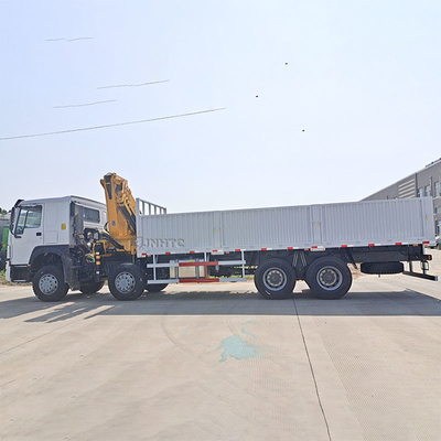 Nuovo Sinotruk Howo Fence Cargo Truck 10 tonnellate gru pieghevole 12 ruote 400hp in vendita