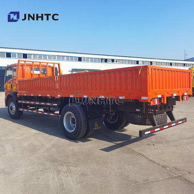 Vendita a caldo HOWO Cargo Trucks 4X2 6 Ruote 8-10Tons Light Right Drive Con Aria Condizionata