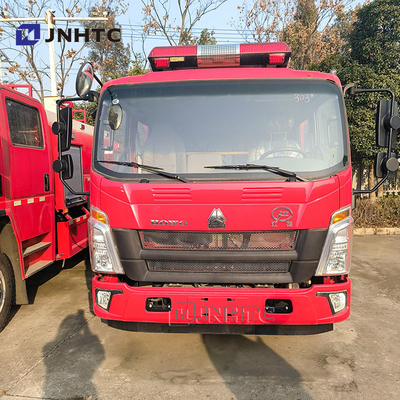 NEW SINOTRUCK Howo 4x2 Light Duty Fire Fighting Truck con pompa d'acqua Truck di alta qualità