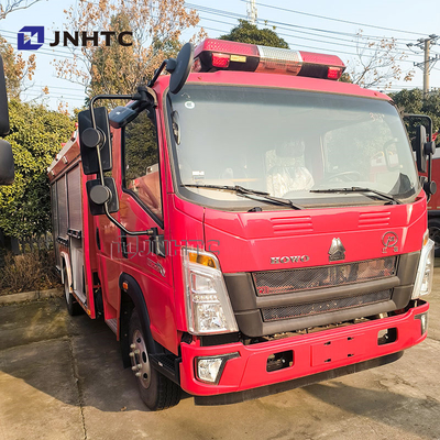 NEW SINOTRUCK Howo 4x2 Light Duty Fire Fighting Truck con pompa d'acqua Truck di alta qualità