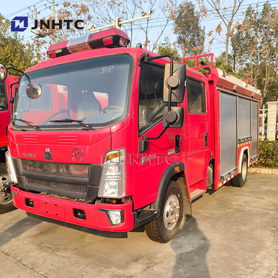 NEW SINOTRUCK Howo 4x2 Light Duty Fire Fighting Truck con pompa d'acqua Truck di alta qualità