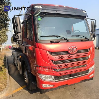 FAW Fuel Tank Truck Oil Tanker 4X2 5M3 6 ruote resistente alle intemperie con struttura in acciaio