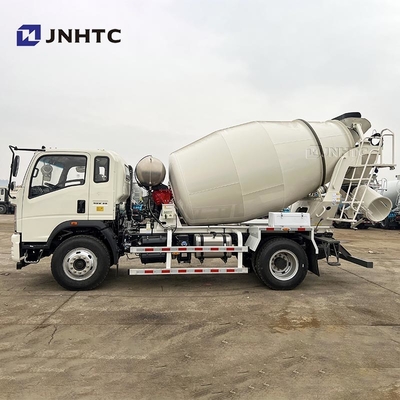 Nuovo HOWO Mini Concrete Mixer Truck Con Colore Bianco 4X2 4cbm 6 Ruote Alta Qualità