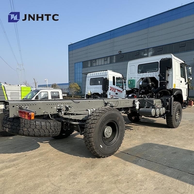 SINOTRUK HOWO 4X4 Veicolo da carico Trasmissione Peso Camione Chassis Buon prezzo