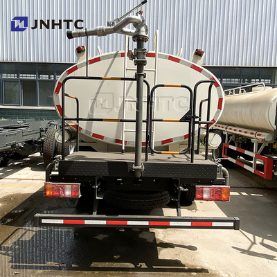 Cina Howo Tank Water Truck 4x2 Light Water Trucks 10cbm Water Sprinkler Truck