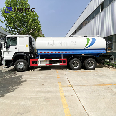 Nuovo Sinotruk Howo Sprinkling Water Tank Truck 351 - 450hp 6x4 10 ruote dalla Cina