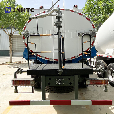 Nuovo Sinotruk Howo Sprinkling Water Tank Truck 351 - 450hp 6x4 10 ruote dalla Cina