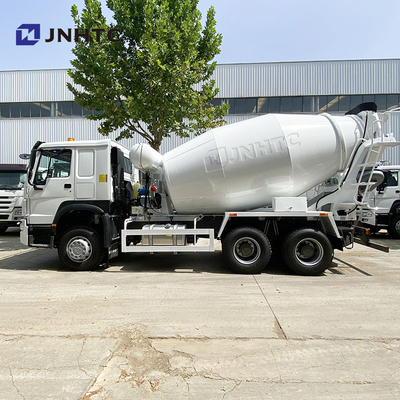 SINOTRUK HOWO Camion per la miscelazione del calcestruzzo 6x4 10 ruote Camion per la miscelazione del calcestruzzo 400 CV