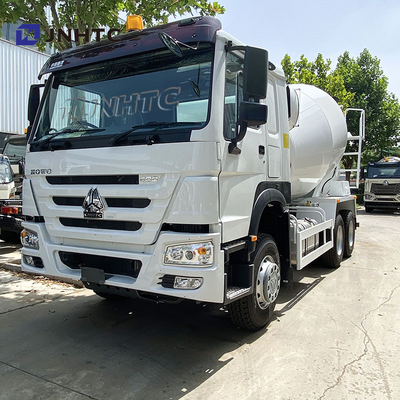 SINOTRUK HOWO Camion per la miscelazione del calcestruzzo 6x4 10 ruote Camion per la miscelazione del calcestruzzo 400 CV