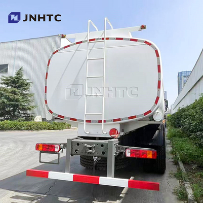 Nuovo Howo Oil Tank Truck 6x4 400hp Capacità 12 ruote Fuel Tank Truck in vendita