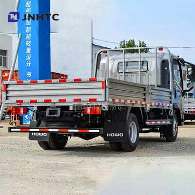 A basso prezzo Sinotruk Howo 4X2 Light 3-6 Ton Mini Cargo Truck Trasporto espresso