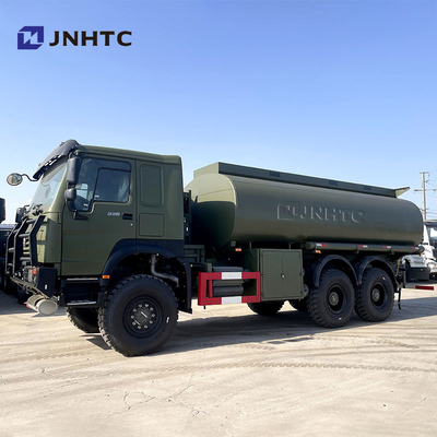 Hot Sinotruk Howo Oil Tank Truck 6x6 All Drive LHD Diesel Fuel Oil Tank Truck in vendita