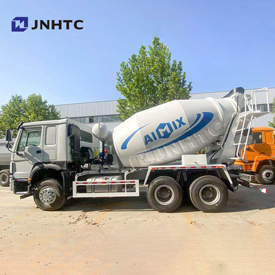SINOTRUK HOWO Camion per la miscelazione del calcestruzzo 6x4 10 ruote Camion per la miscelazione del calcestruzzo da 400 CV