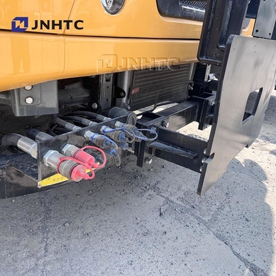 Nuovo camion da pulizia per pulitori di neve per strada HOWO 400HP 300L 6X4 in vendita