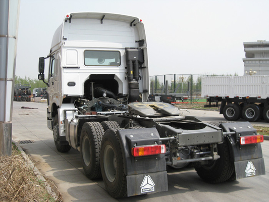 Camion del trattore di Sinotruk 6x4 371hp/autotreno diesel ZZ4257V3447C1 del trattore
