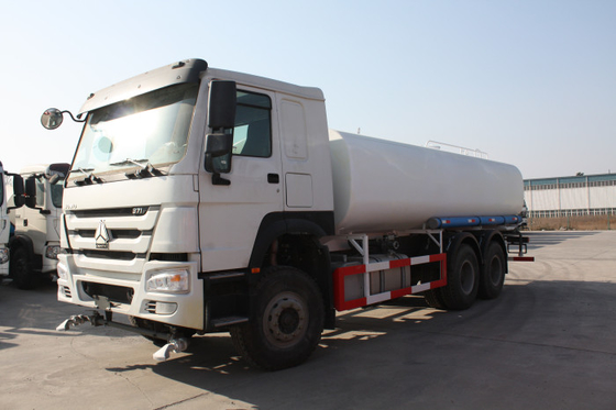 Camion cisterna 15 dell'acqua di Sinotruk LHD 6x4 - capacità 25cbm per l'abbellimento della città