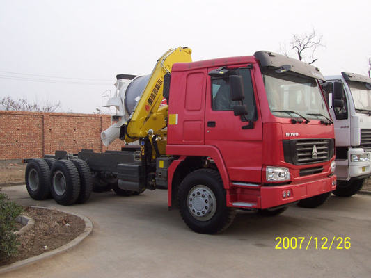 Il camion del trattore di Sinotruk ha montato le gru le tonnellate dell'attrezzatura 336hp 6×4 XCMG12 che Crane