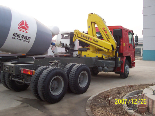 Il camion del trattore di Sinotruk ha montato le gru le tonnellate dell'attrezzatura 336hp 6×4 XCMG12 che Crane