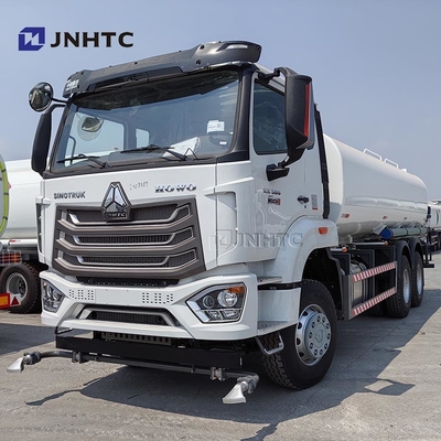 Sinotruk HOWO 20000 litri 6x4 10 ruote 6x4 Capacità di guida 20 metri cubi Spruzzo d'acqua Bowser Sprinkler Camion cisterna