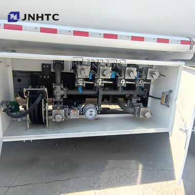 Camion petrolifero da 20 Cbm