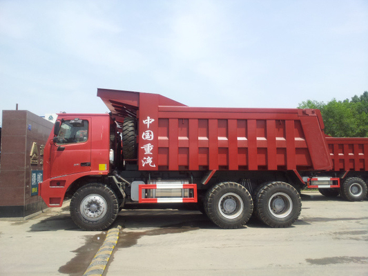 Sinotruk 6x4 10 spinge l'autocarro a cassone pesante di estrazione mineraria dell'autocarro con cassone ribaltabile 70T 30M3 LHD 371hp