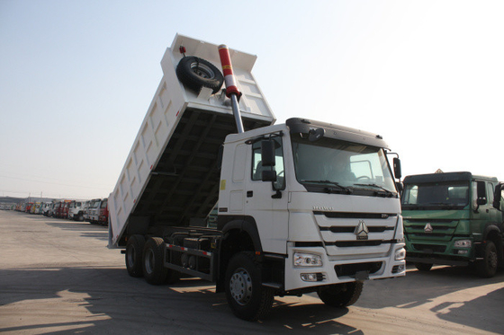 Sollevamento resistente bianco di capacità LHD HYVA dell'autocarro con cassone ribaltabile di Sinotruk Howo7 di colore 40T 20M3