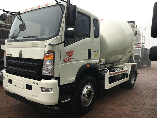 l'annuncio pubblicitario di bassa potenza del combustibile diesel del camion della betoniera 6x4 trasporta Sinotruk su autocarro Howo7