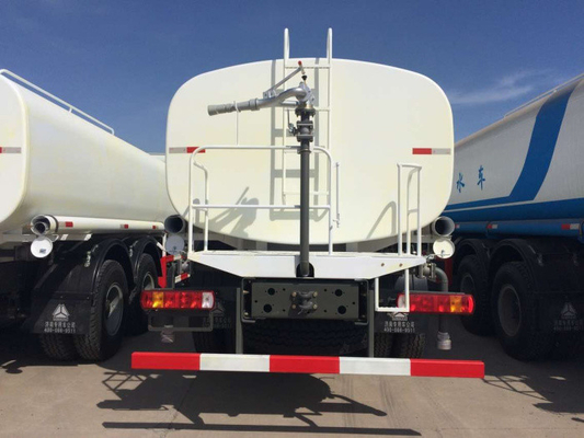 Camion di serbatoio di combustibile di Sinotruk Howo7 di lunga vita 20M3 20000L 6x4 con la pompa ed i tubi